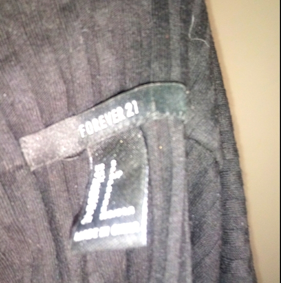 Forever 21 off the shoulder long sleeve crop top - Picture 8 of 11